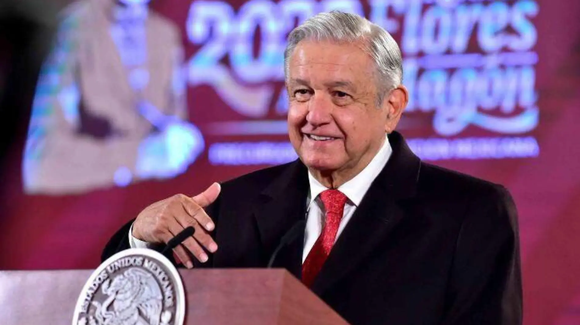 AMLO Gertz Manero